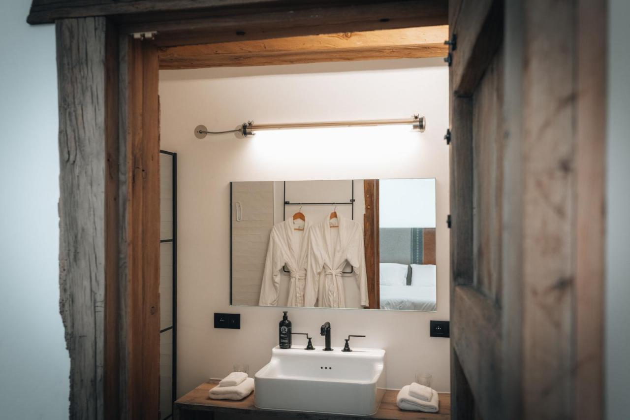 Indrani Lodge Loupoigne エクステリア 写真