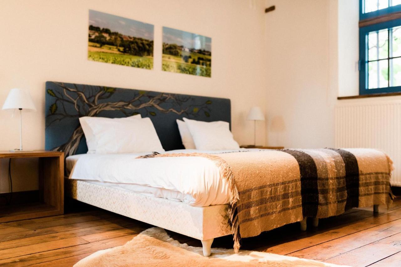 Indrani Lodge Loupoigne エクステリア 写真