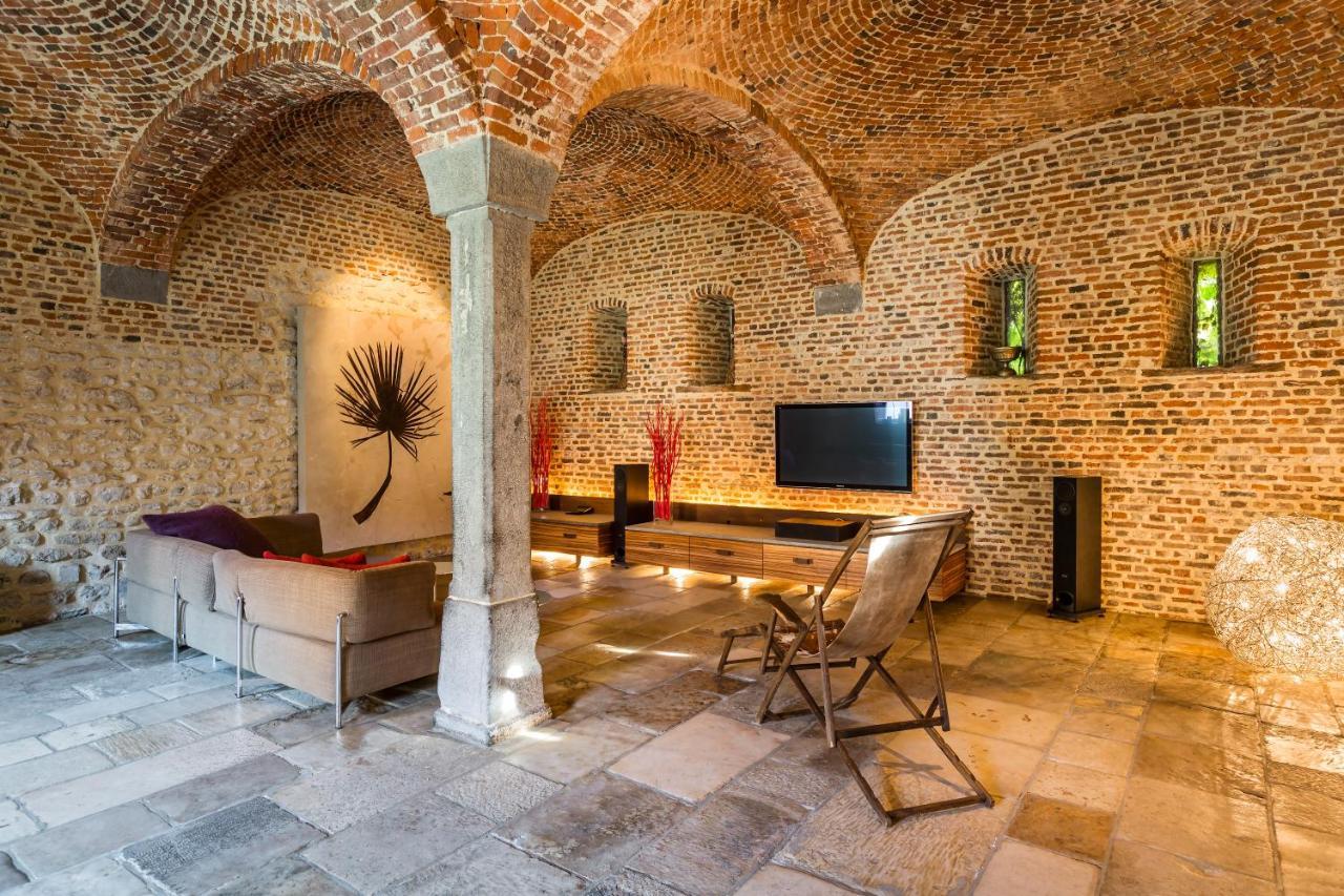 Indrani Lodge Loupoigne エクステリア 写真